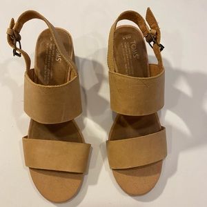 Toms block heel leather sandal